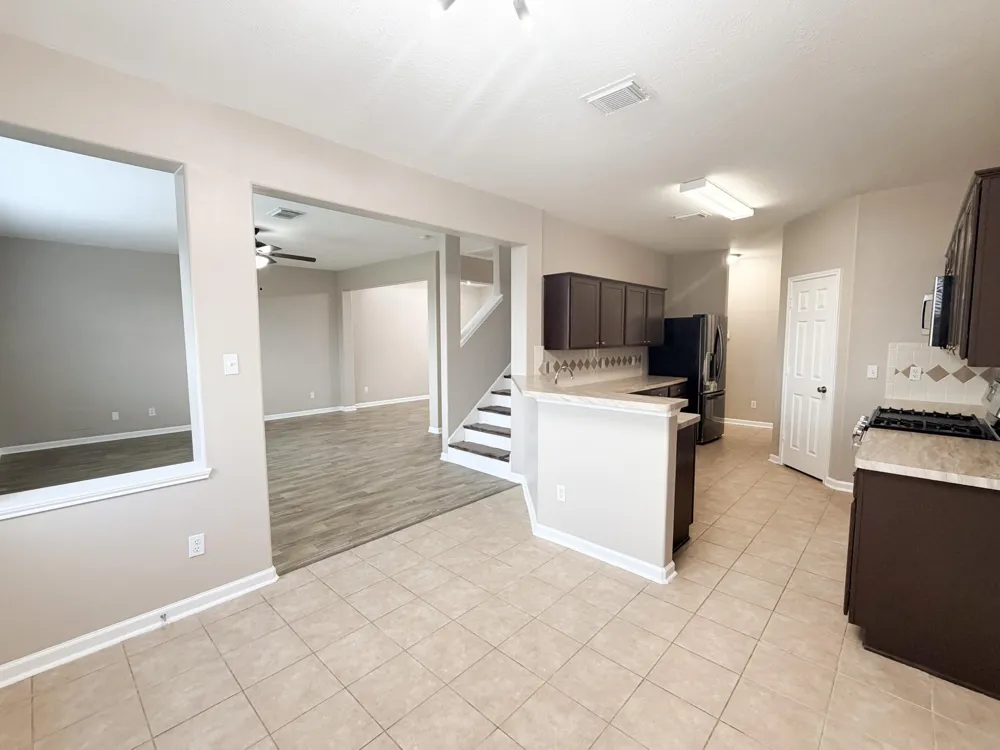 4422 Park Trail Lane Pasadena, TX 77505