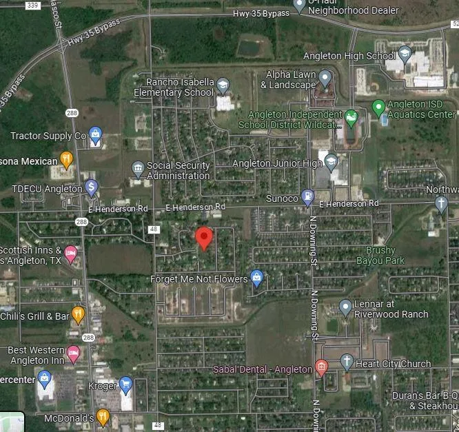 17 Harvest Glen Drive Angleton, TX 77515