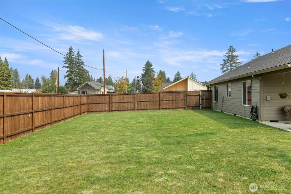211 W Oak Street Yacolt, WA 98675