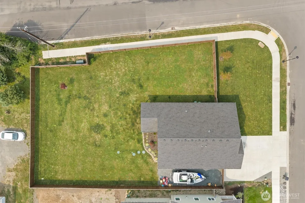 211 W Oak Street Yacolt, WA 98675