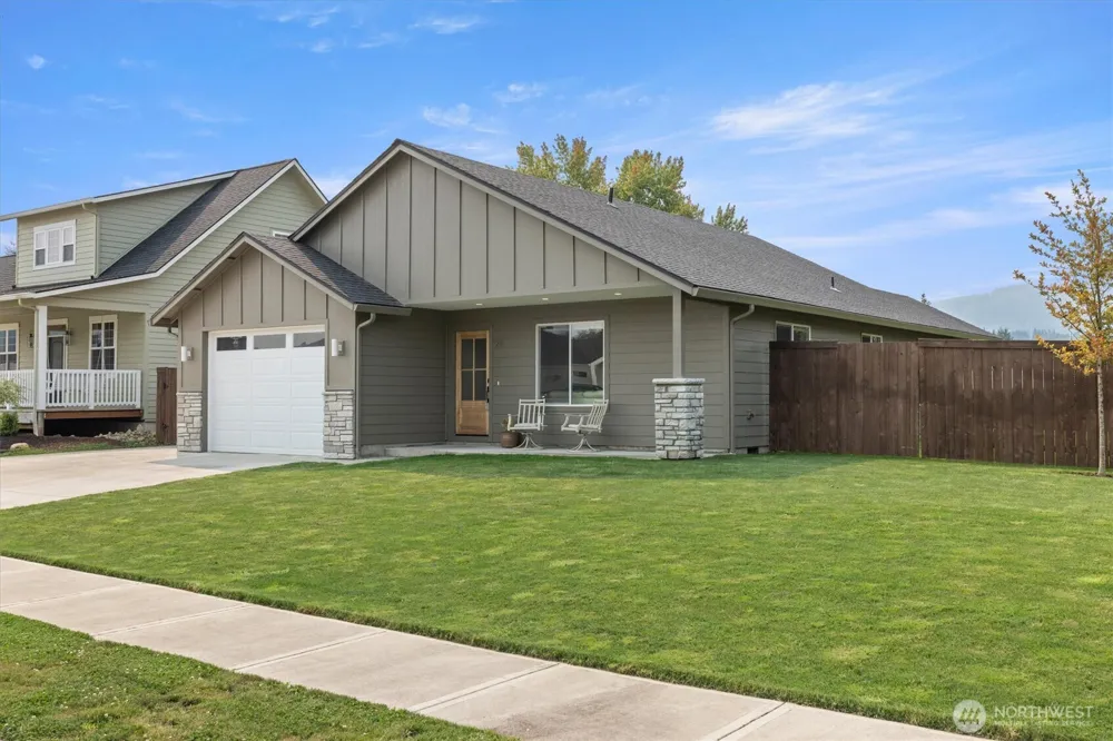 211 W Oak Street Yacolt, WA 98675