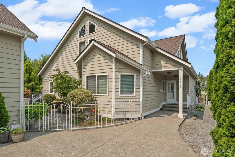 32608 Benbow Drive E Graham, WA 98338