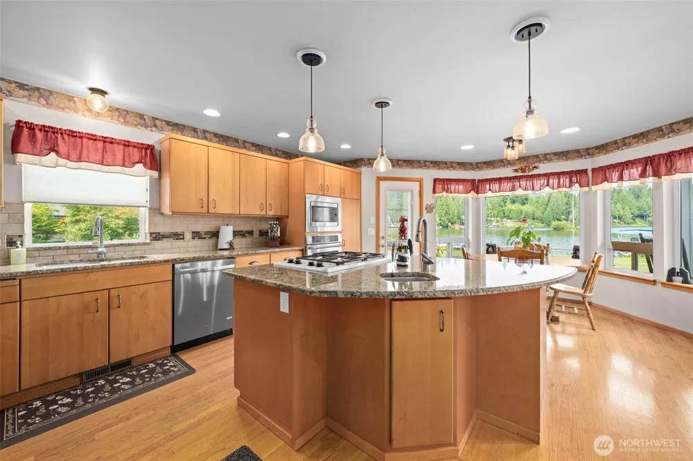 32608 Benbow Drive E Graham, WA 98338