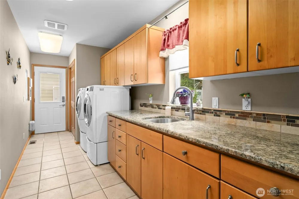 32608 Benbow Drive E Graham, WA 98338