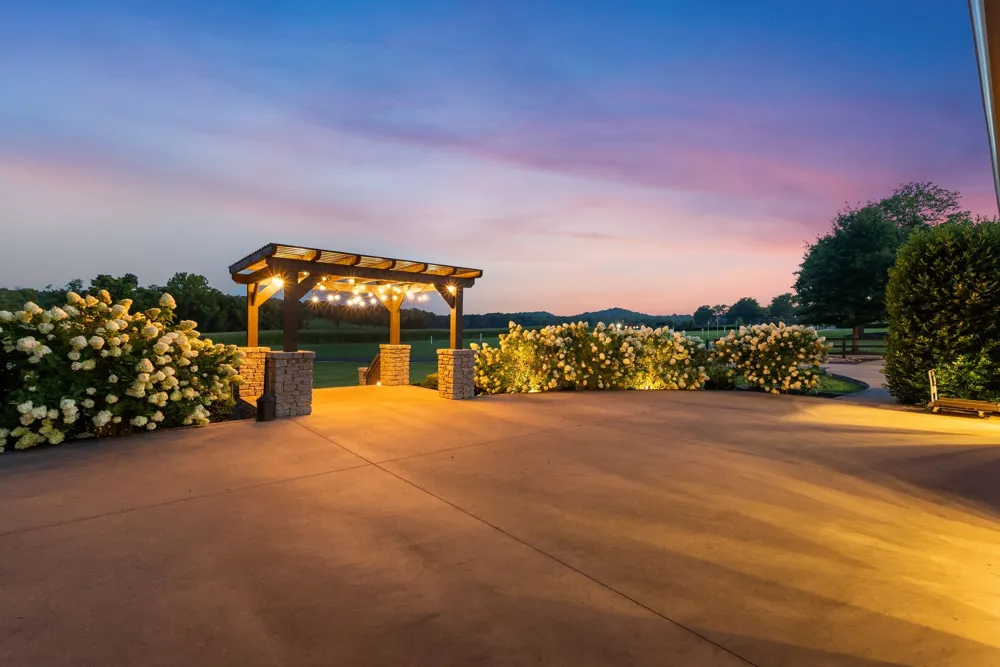 2942 Newman Rd Ardmore, TN 38449