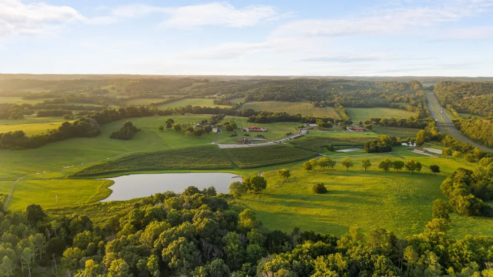 2942 Newman Rd Ardmore, TN 38449