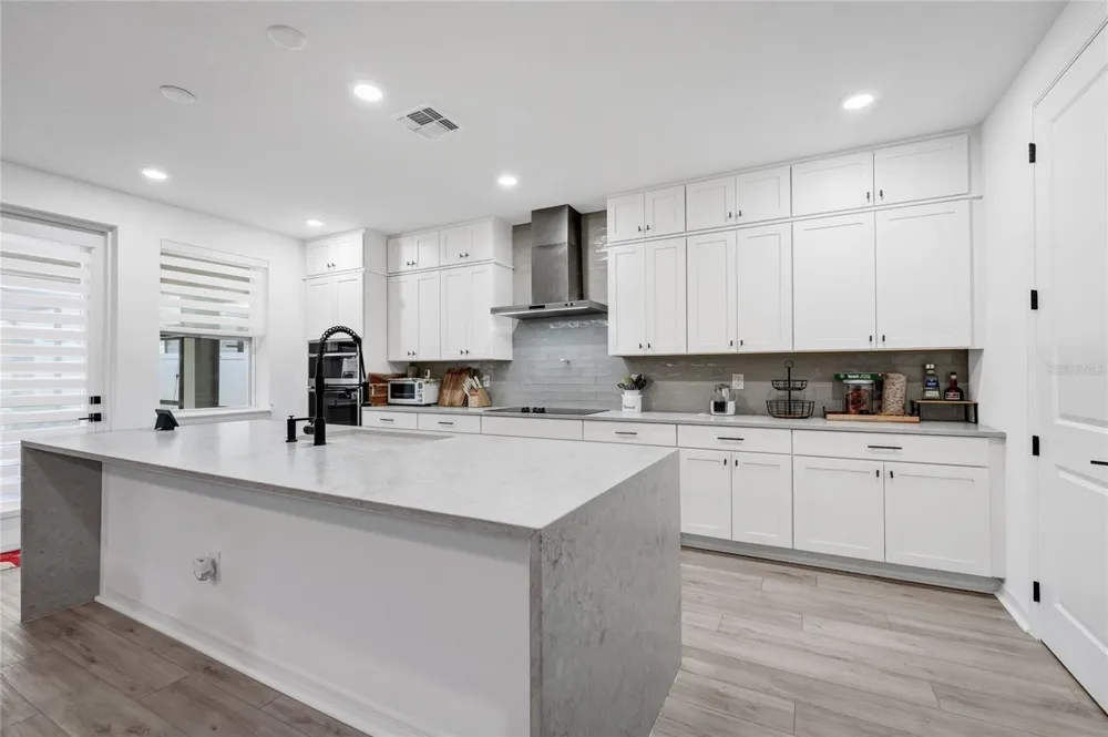 17018 SEVILLE ORANGE ROAD Winter Garden, FL 34787