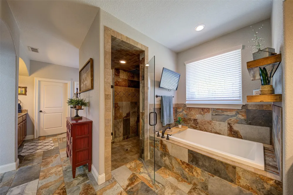 9199 Farm to Market 1810 Chico, TX 76431