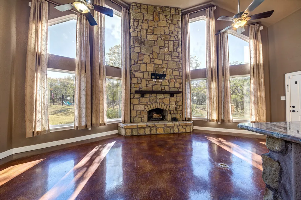 9199 Farm to Market 1810 Chico, TX 76431