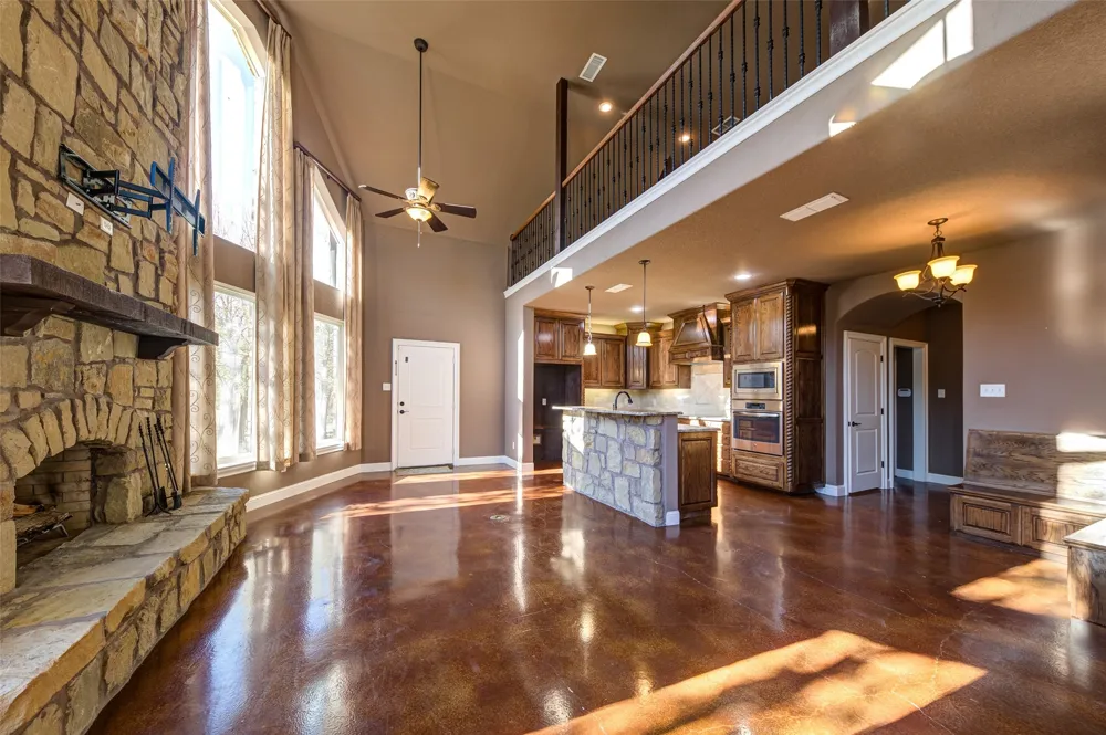 9199 Farm to Market 1810 Chico, TX 76431