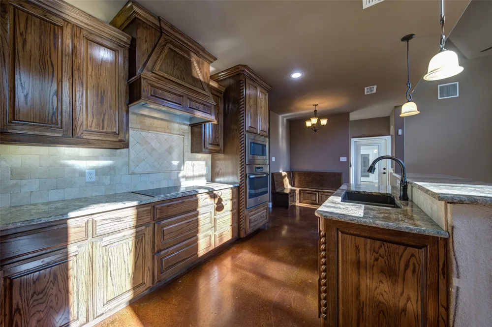 9199 Farm to Market 1810 Chico, TX 76431