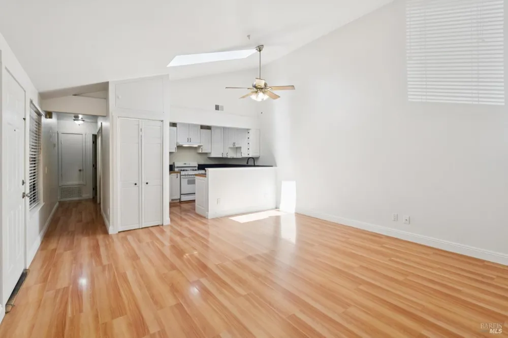 850 E Cotati Avenue ##15 Cotati, CA 94931