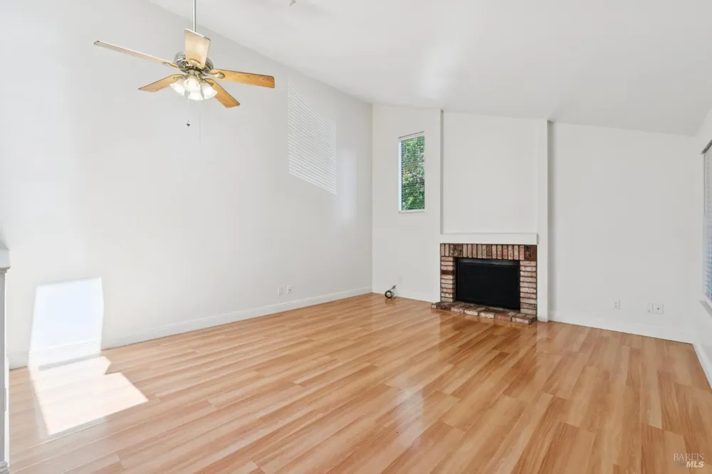 850 E Cotati Avenue ##15 Cotati, CA 94931