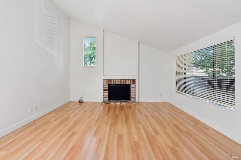 850 E Cotati Avenue ##15 Cotati, CA 94931