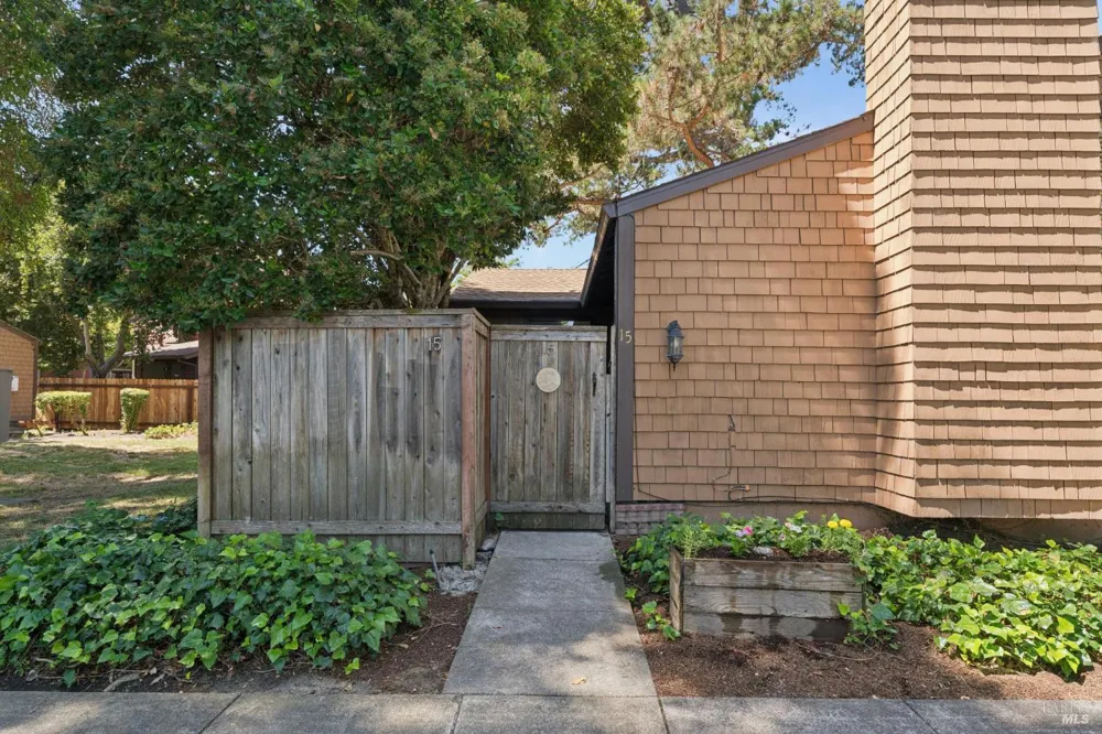 850 E Cotati Avenue ##15 Cotati, CA 94931