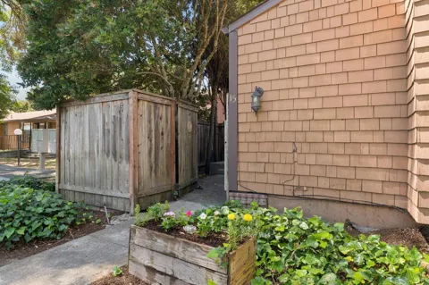 850 E Cotati Avenue ##15