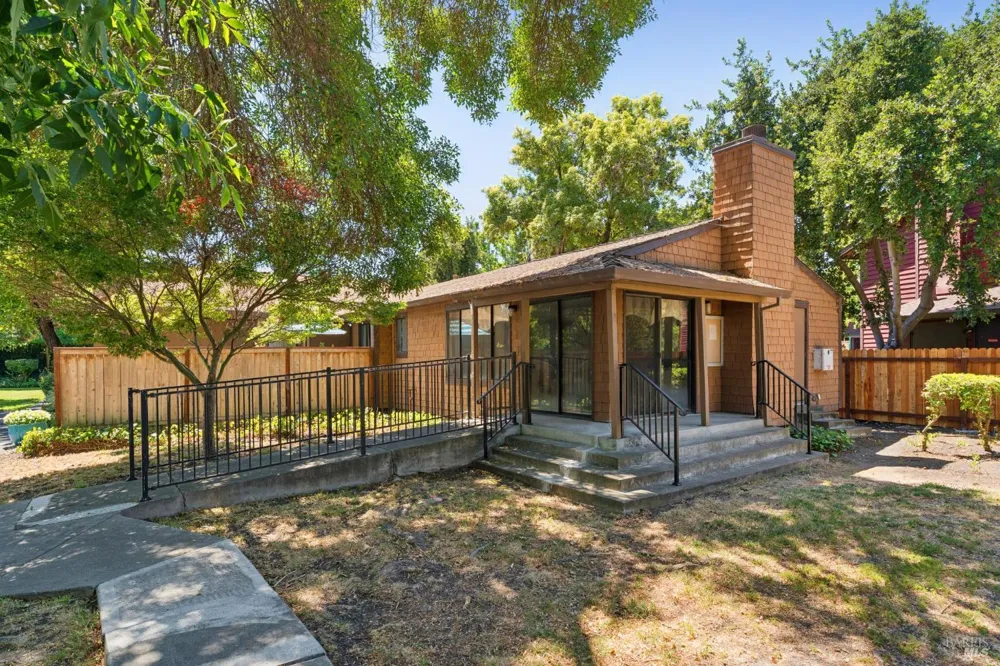 850 E Cotati Avenue ##15 Cotati, CA 94931
