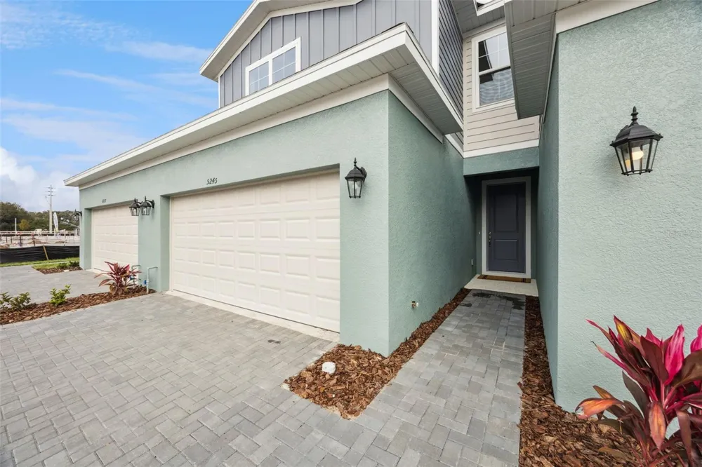 5213 LUISA COURT St Cloud, FL 34771
