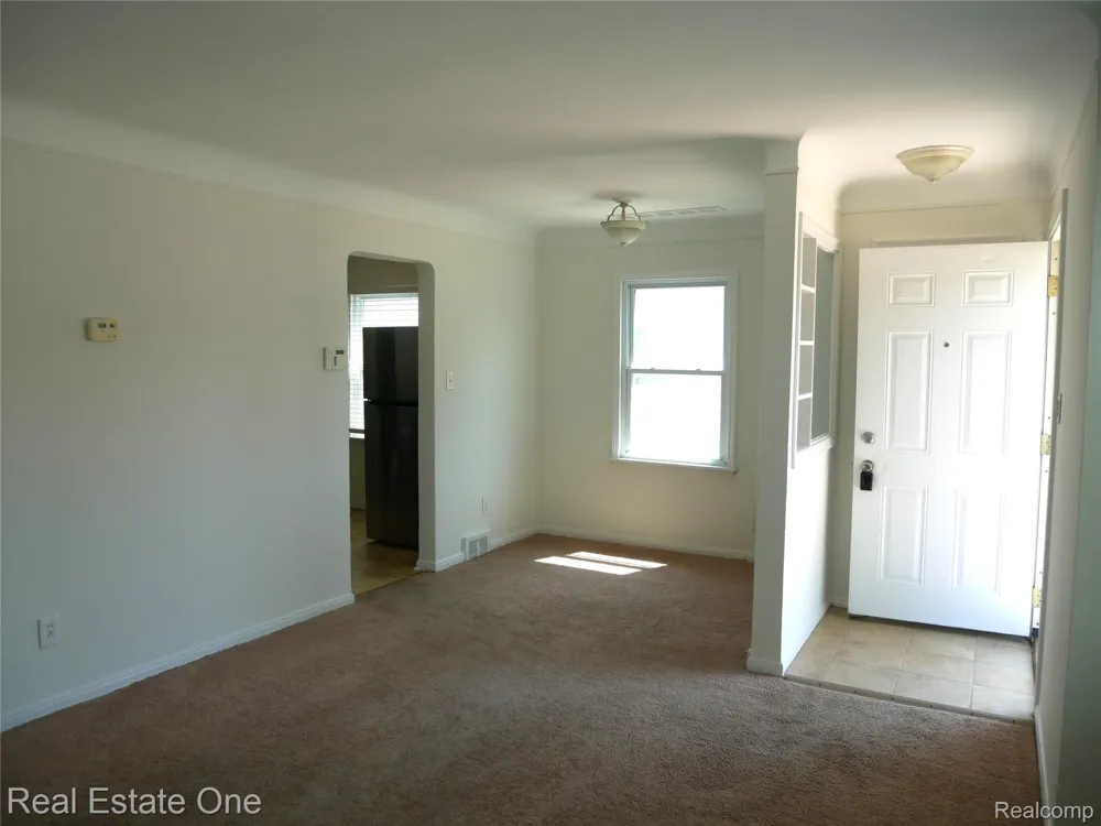 3876 GREENFIELD ROAD Berkley City, MI 48072