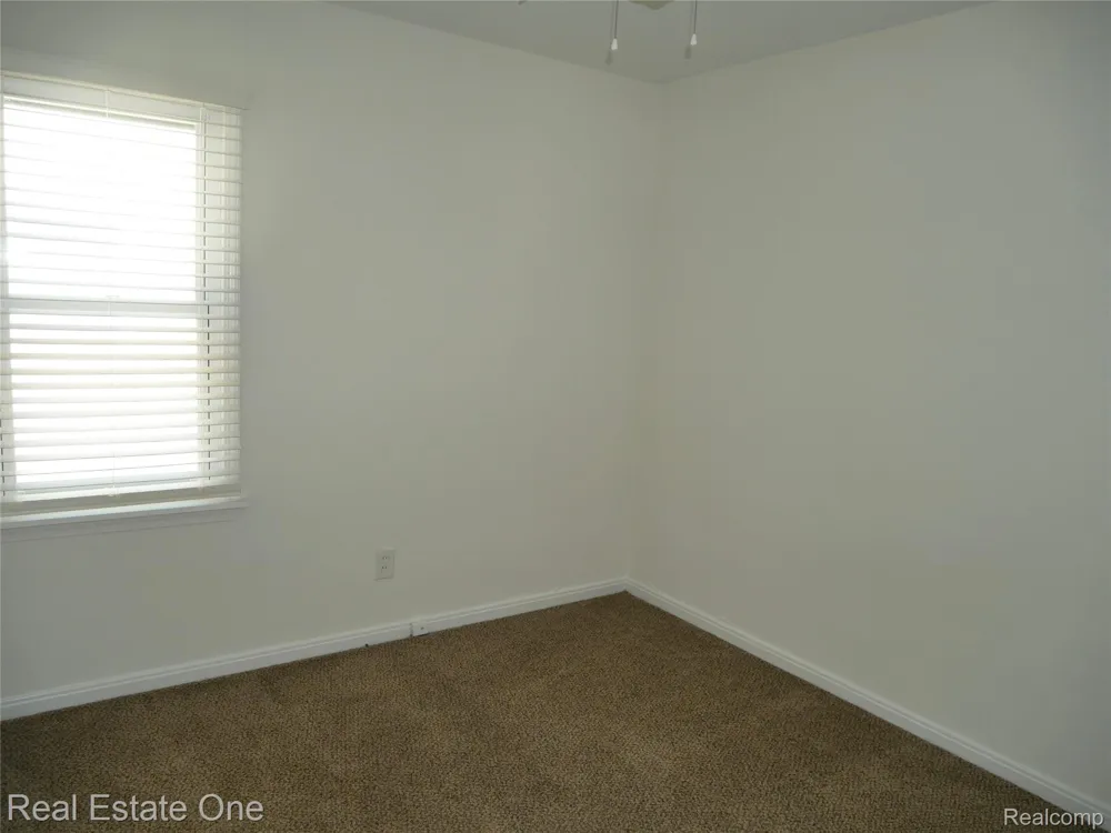 3876 GREENFIELD ROAD Berkley City, MI 48072