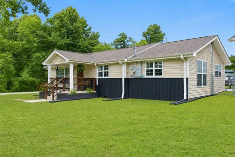 8311 Igou Gap Road