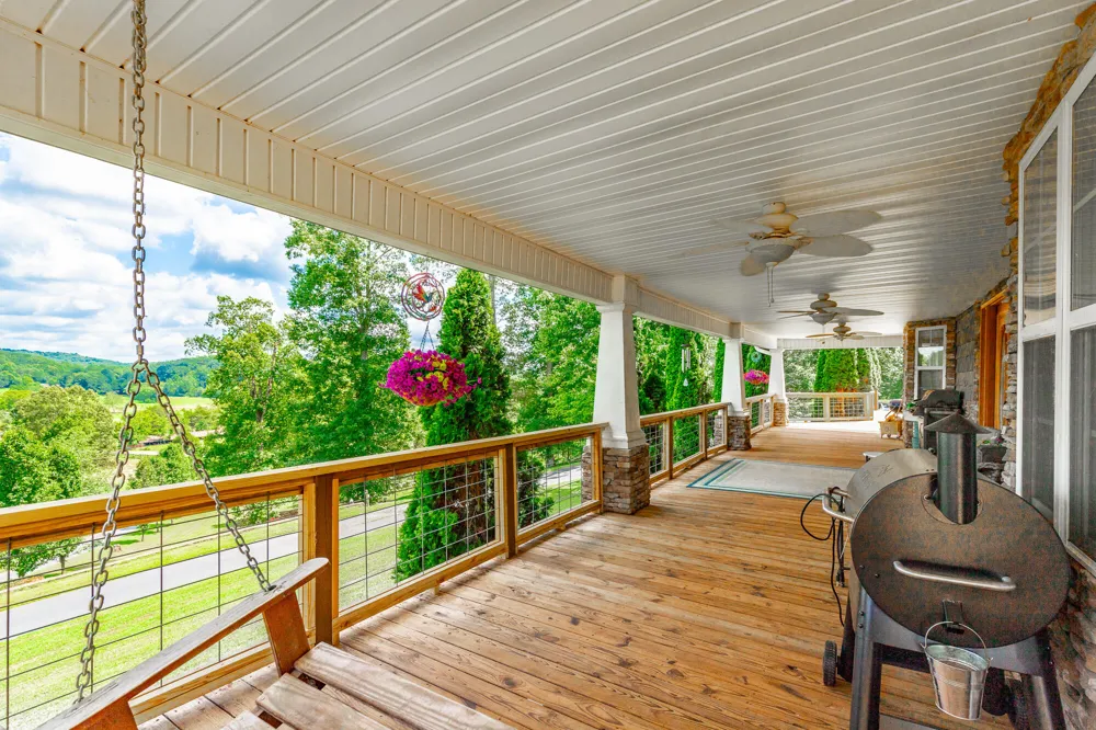 479 Cooper Road Tunnel Hill, GA 30755