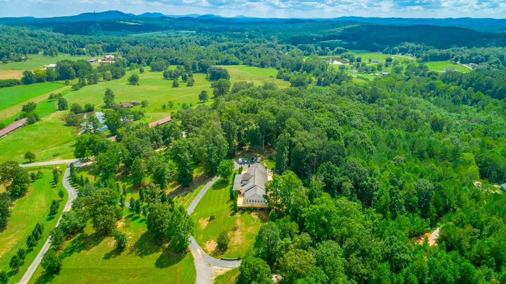 479 Cooper Road Tunnel Hill, GA 30755