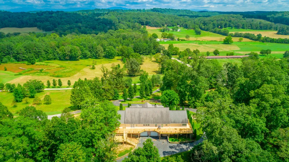 479 Cooper Road Tunnel Hill, GA 30755