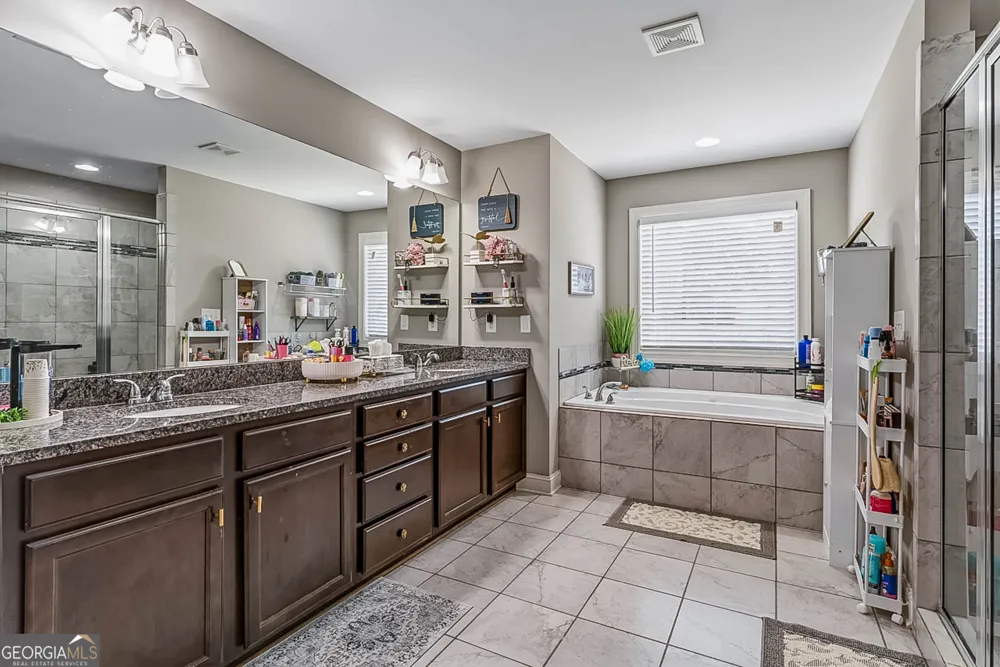 4573 River Vista RD Ellenwood, GA 30294