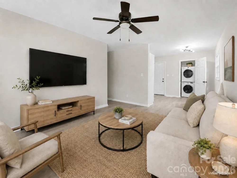 432 Springhill Drive Matthews, NC 28104