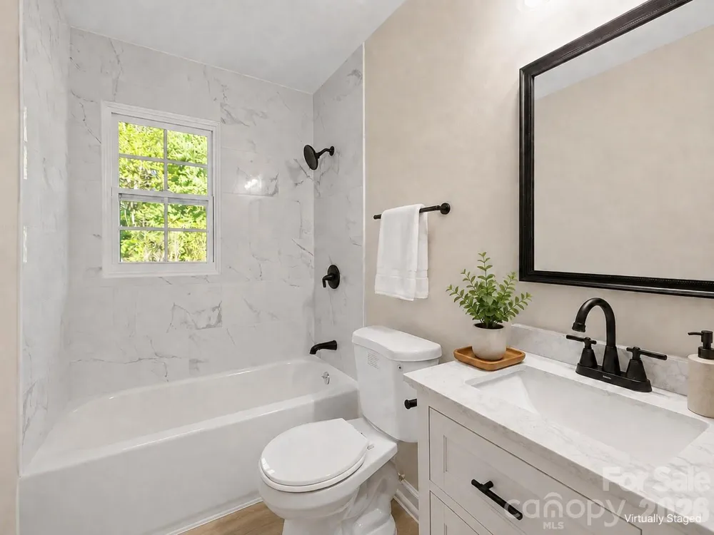 432 Springhill Drive Matthews, NC 28104
