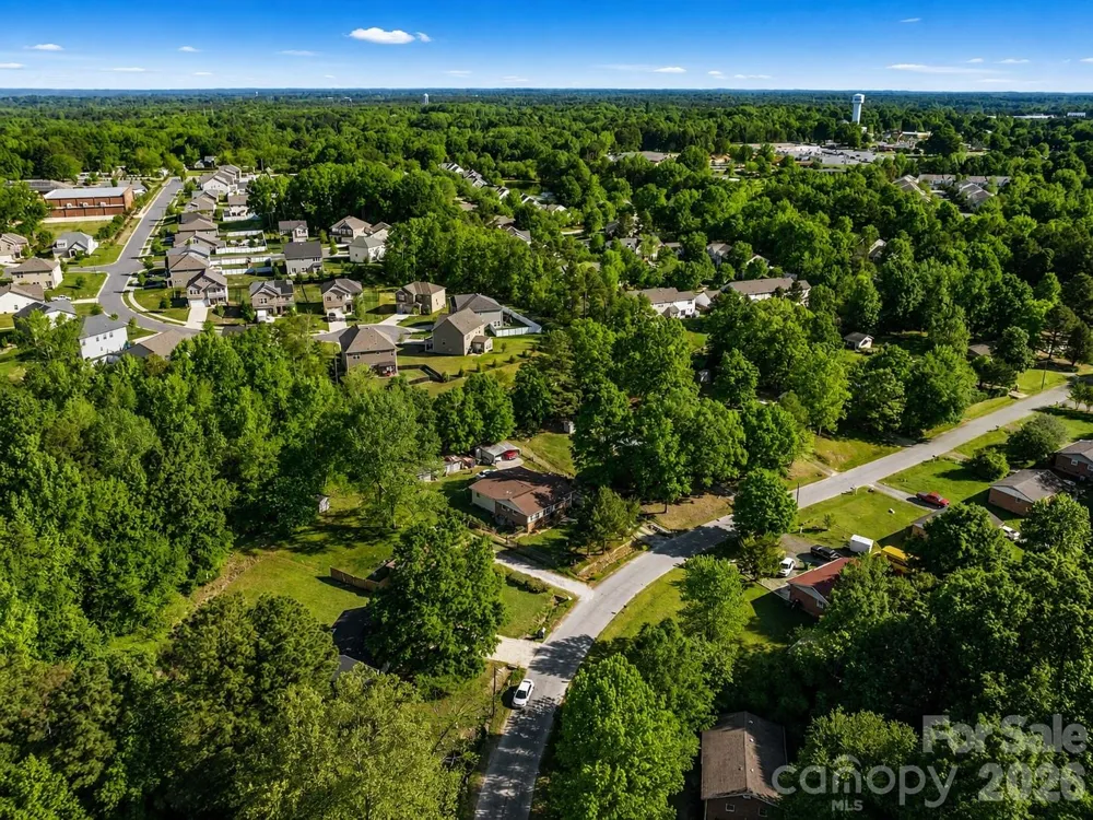432 Springhill Drive Matthews, NC 28104