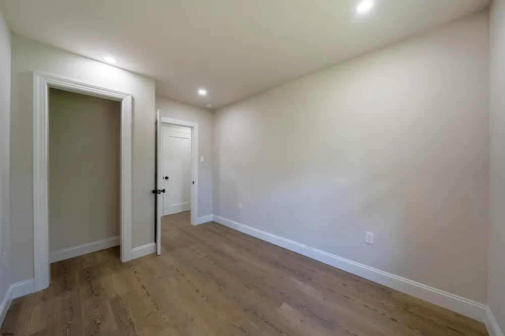 5904 Clover Leaf Dr Mays Landing, NJ 08330