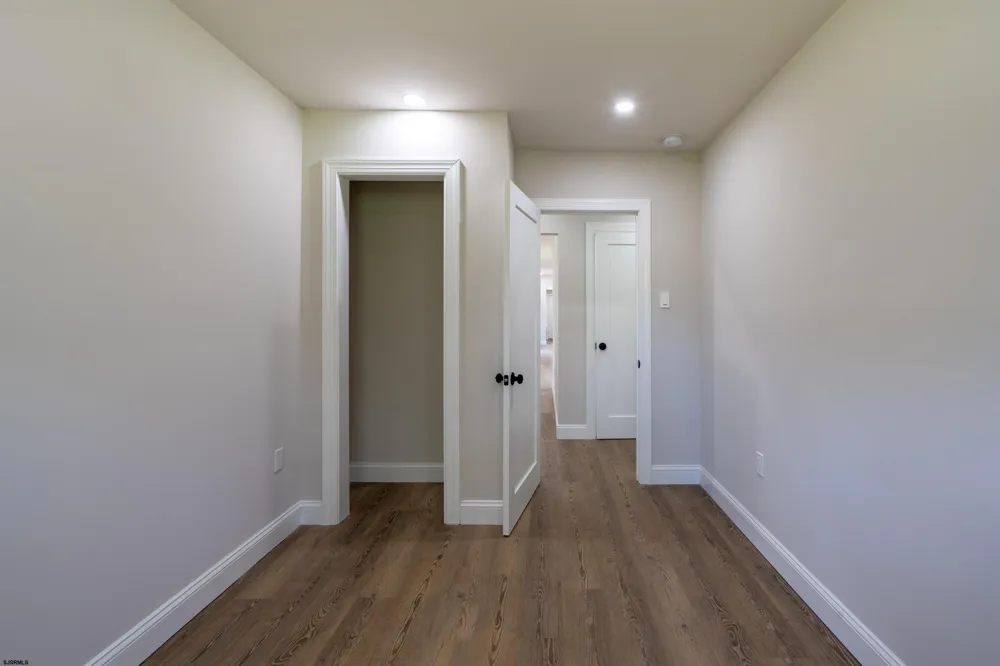 5904 Clover Leaf Dr Mays Landing, NJ 08330