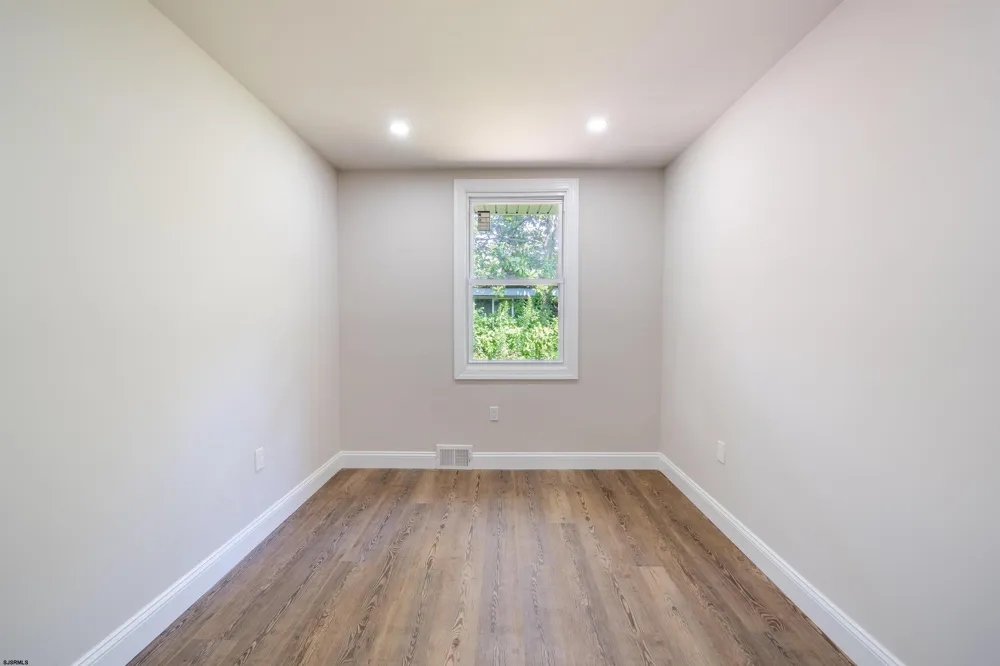 5904 Clover Leaf Dr Mays Landing, NJ 08330