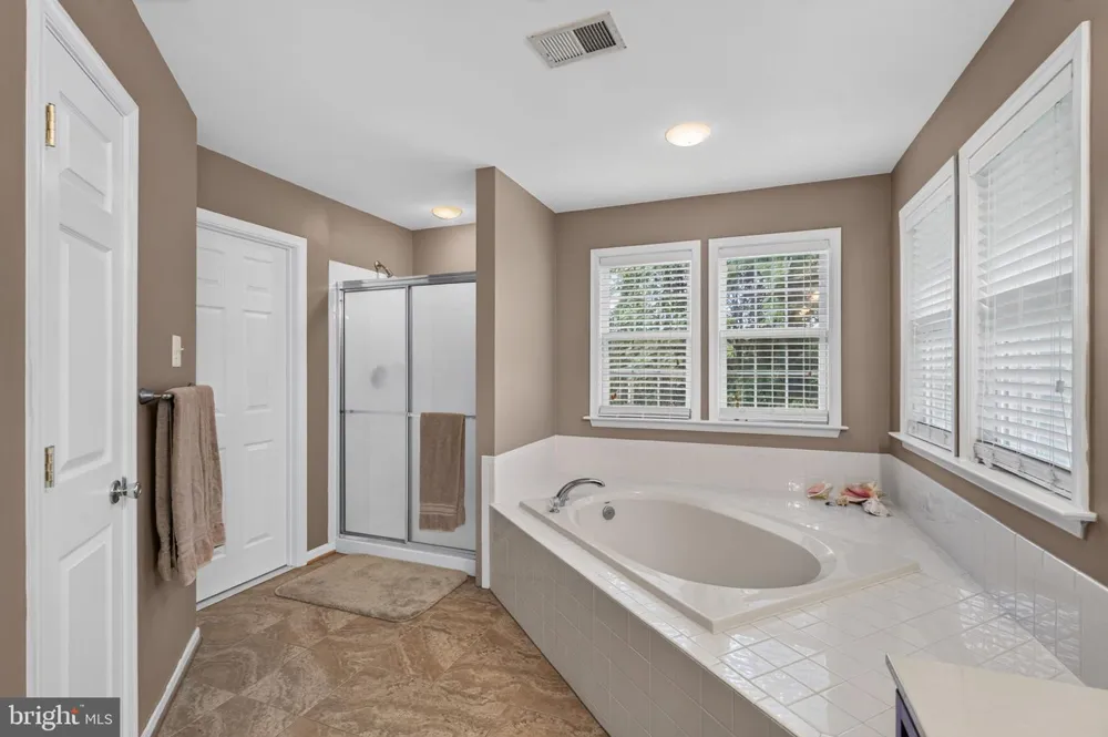 11636 SCOTT MORGAN LANE Lovettsville, VA 20180