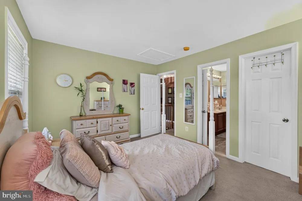 11636 SCOTT MORGAN LANE Lovettsville, VA 20180