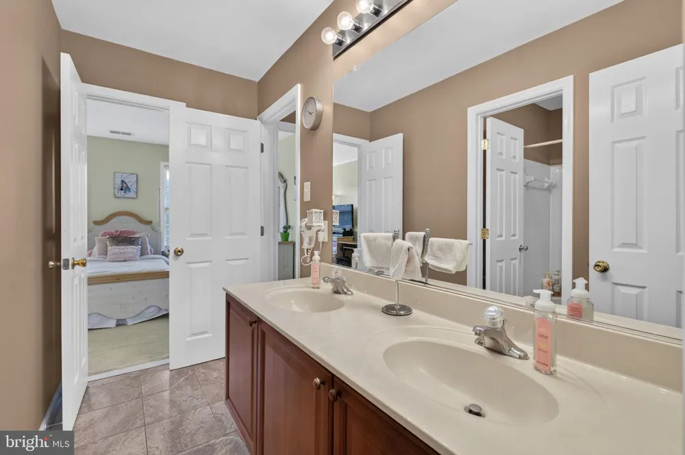 11636 SCOTT MORGAN LANE Lovettsville, VA 20180
