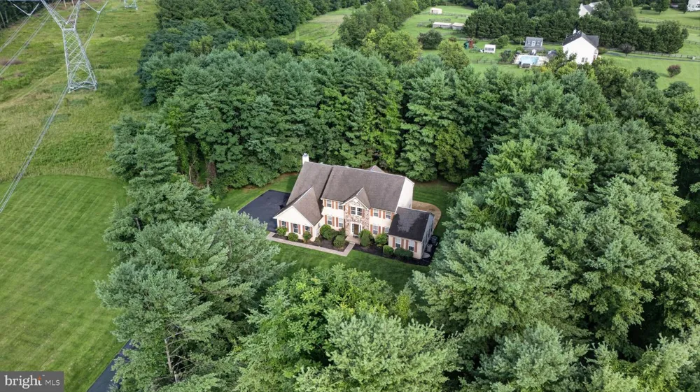 11636 SCOTT MORGAN LANE Lovettsville, VA 20180