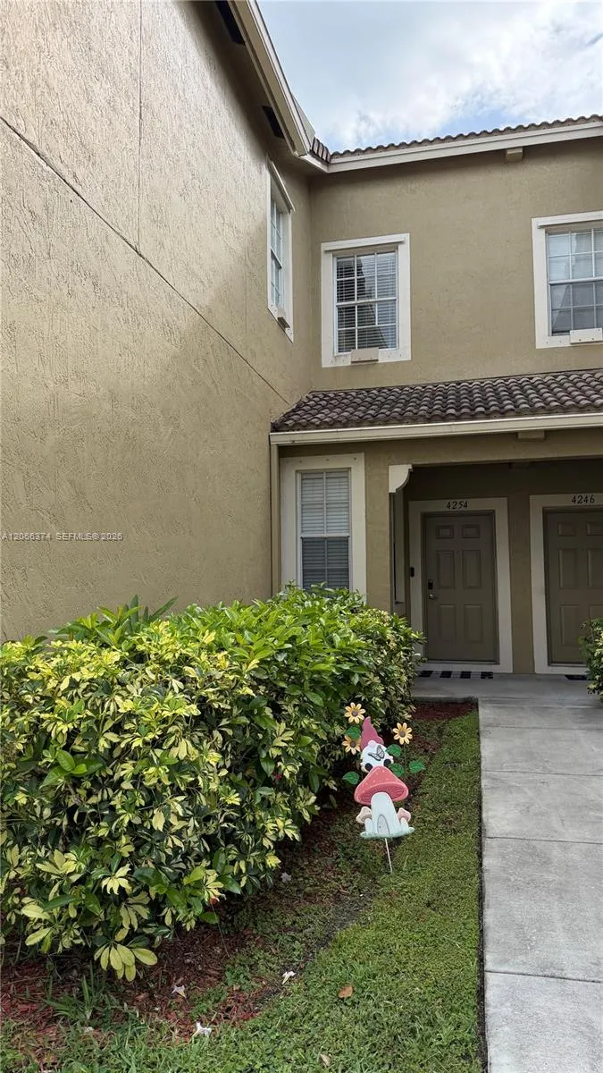 4254 SW 132nd Way Miramar, FL 33027