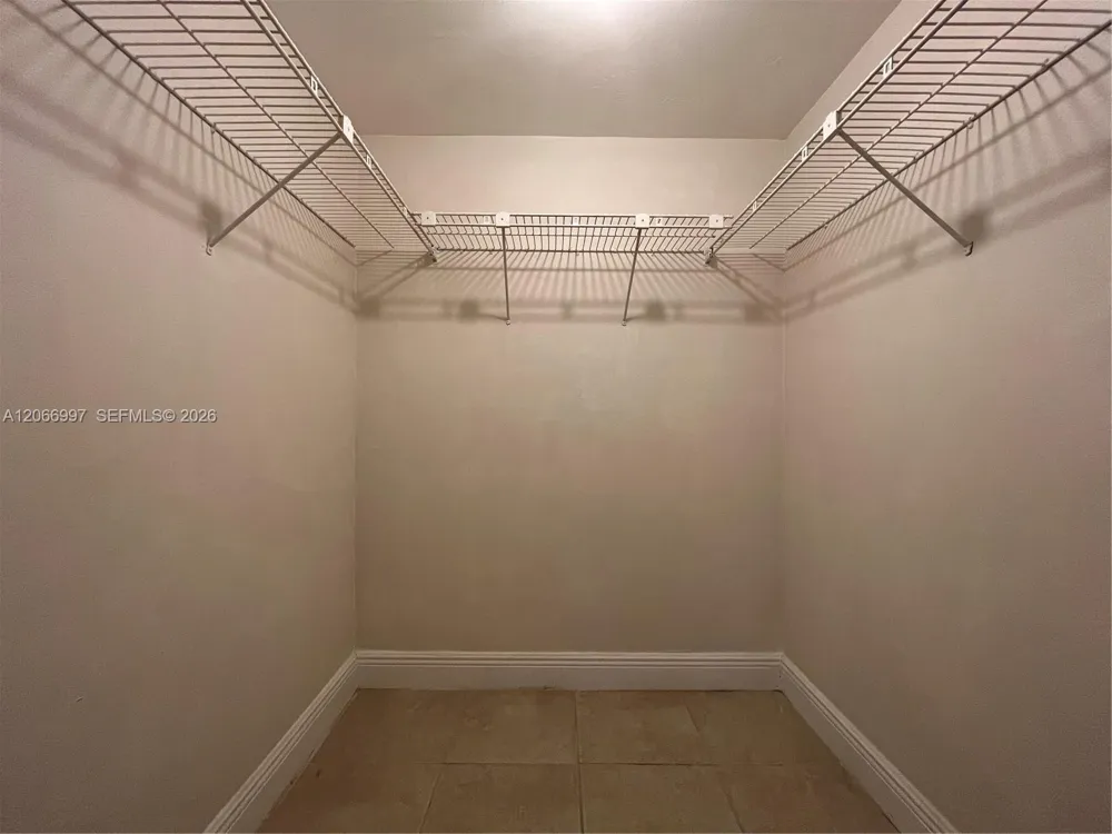 8020 Fairview Dr #107 Tamarac, FL 33321