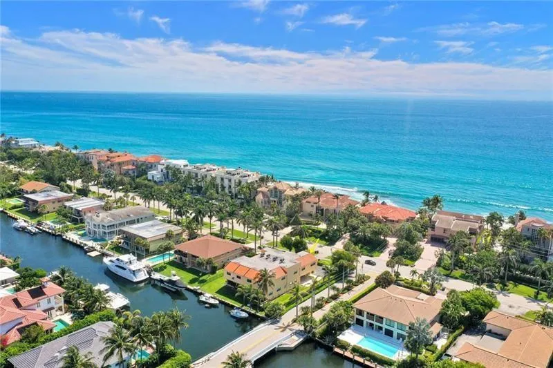 4300 S OCEAN BOULEVARD #1 Highland Beach, FL 33487