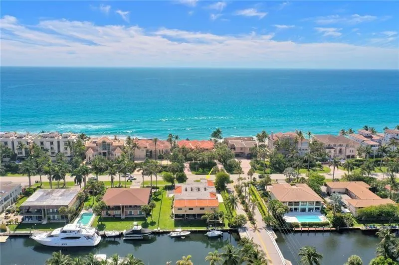 4300 S OCEAN BOULEVARD #1 Highland Beach, FL 33487