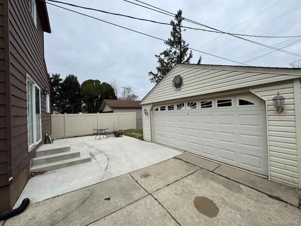 820 WINCHESTER AVENUE Lincoln Park City, MI 48146