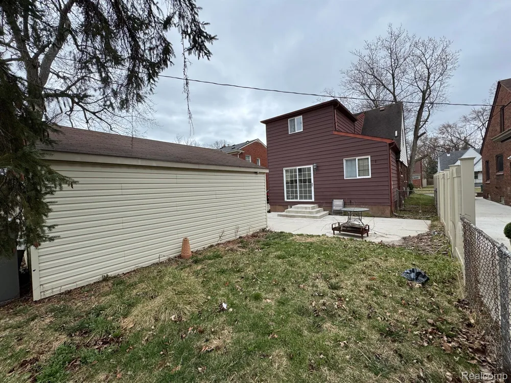 820 WINCHESTER AVENUE Lincoln Park City, MI 48146