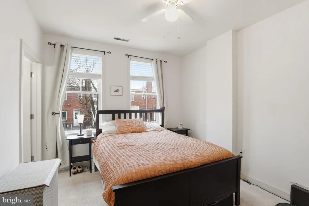 181 E REED AVENUE #304 Alexandria, VA 22305
