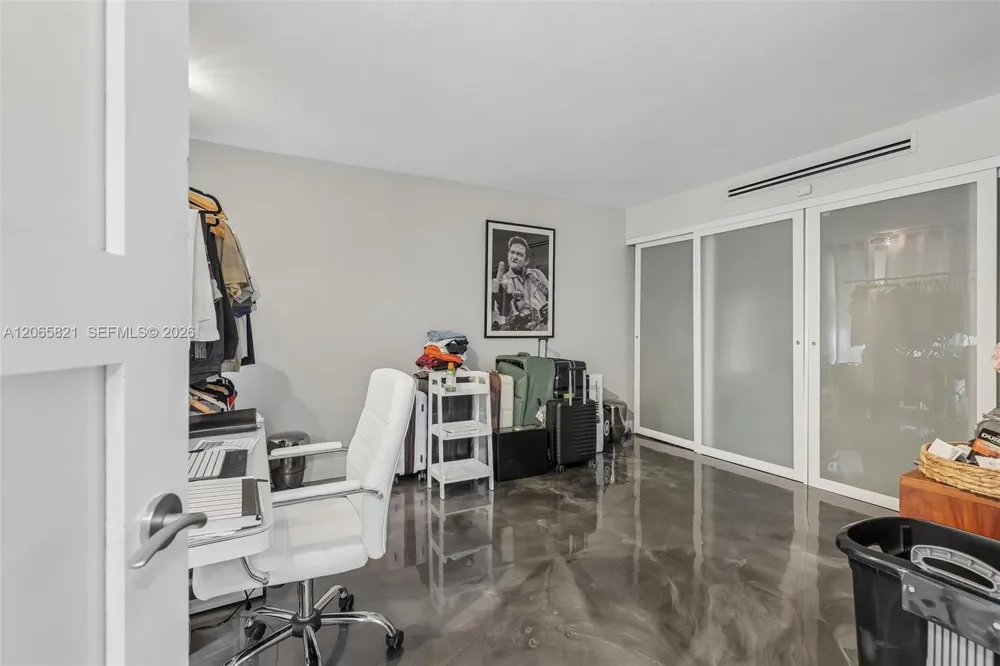 16581 NW 84th Ave Miami Lakes, FL 33016