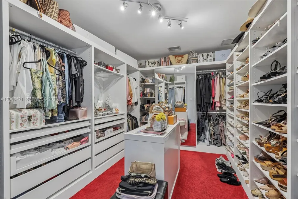 16581 NW 84th Ave Miami Lakes, FL 33016