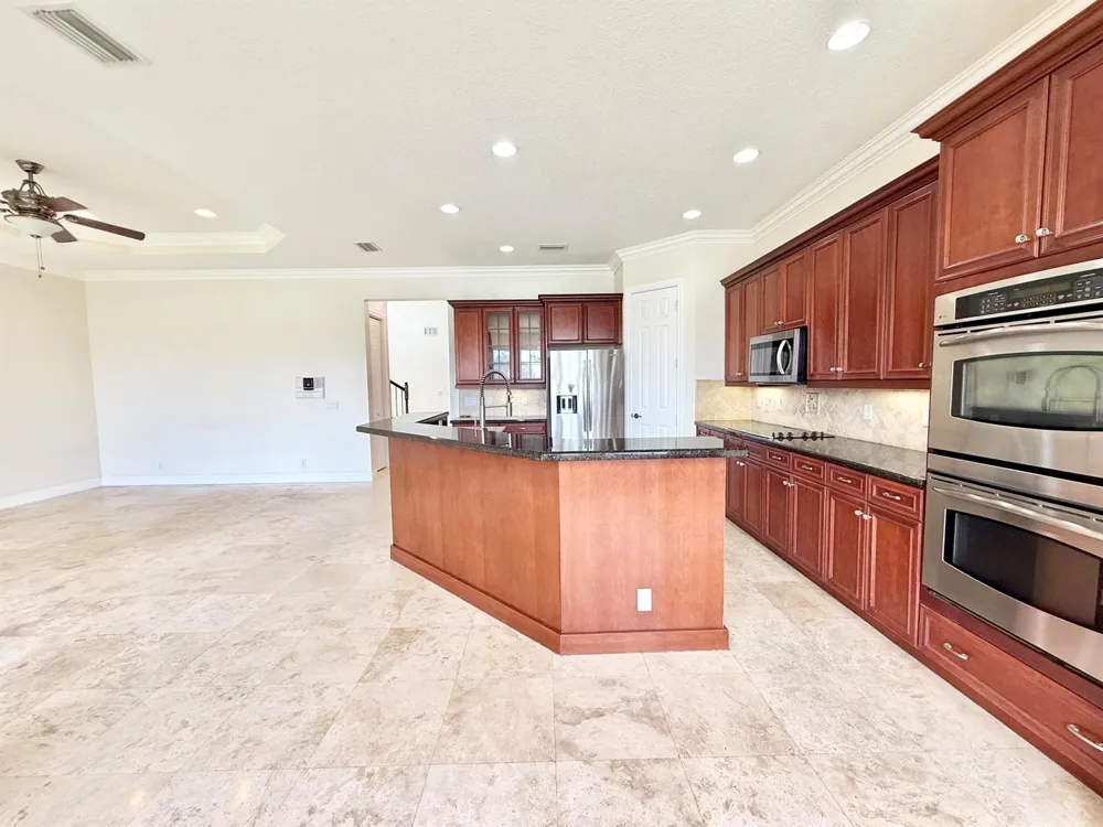 9656 Cobblestone Creek Drive Boynton Beach, FL 33472