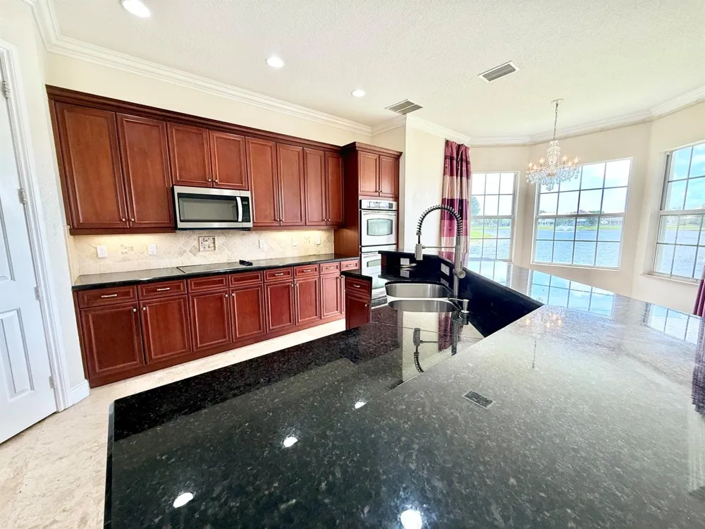 9656 Cobblestone Creek Drive Boynton Beach, FL 33472